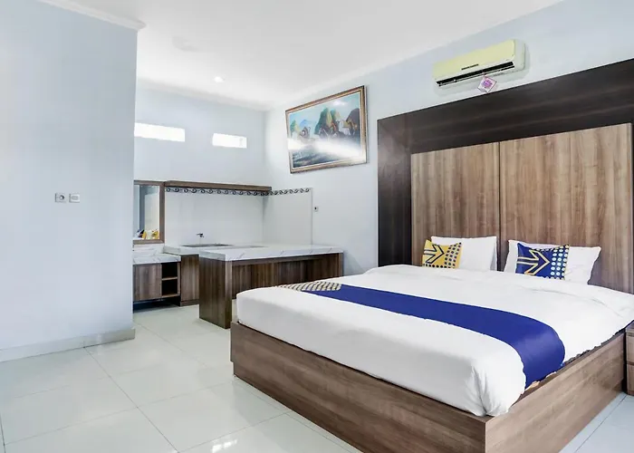 Hotel Oyo 90400 Roommate Denpasar