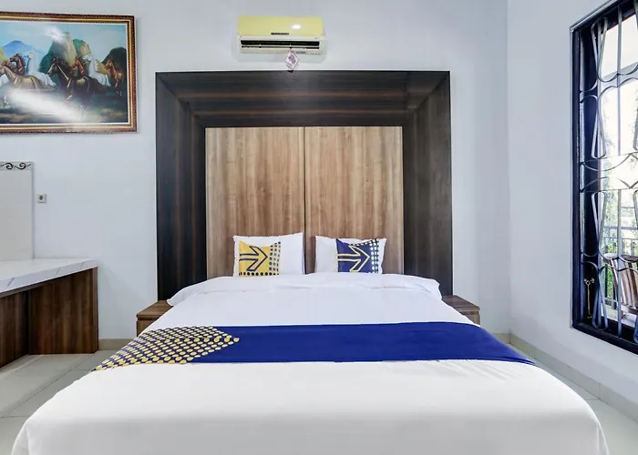Hotel Oyo 90400 Roommate